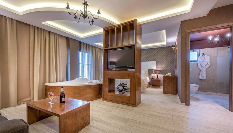 Elegance Luxury Executive Suites - Τραγάκι, Ζάκυνθος