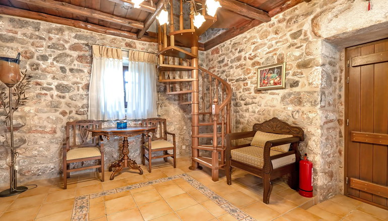 4* Castello di Haria - Διρός, Μάνη