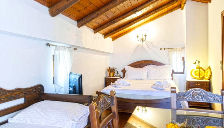 4* Castello di Haria - Διρός, Μάνη