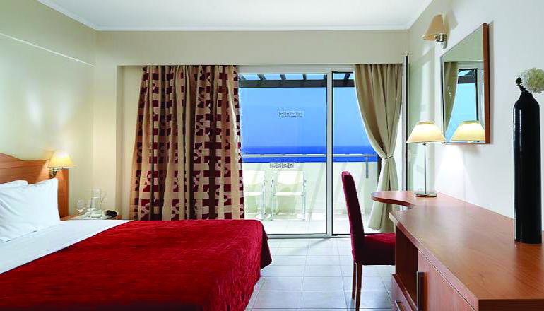 4* LABRANDA Blue Bay Beach Hotel
