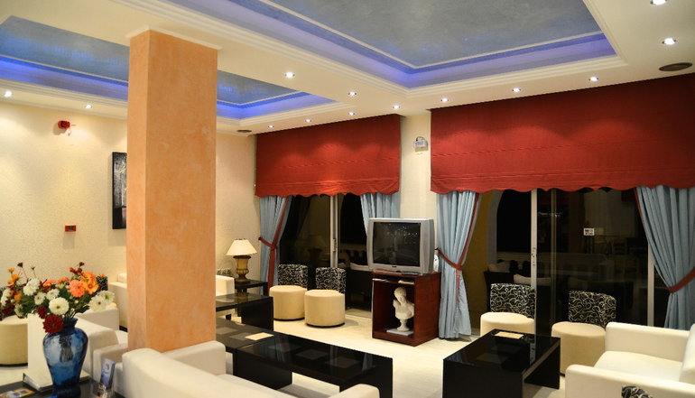 Primavera Hotel