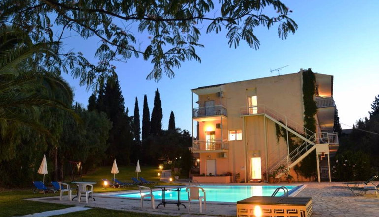 Primavera Hotel