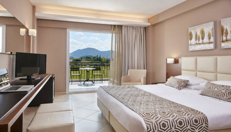 4* AAR Hotel & Spa