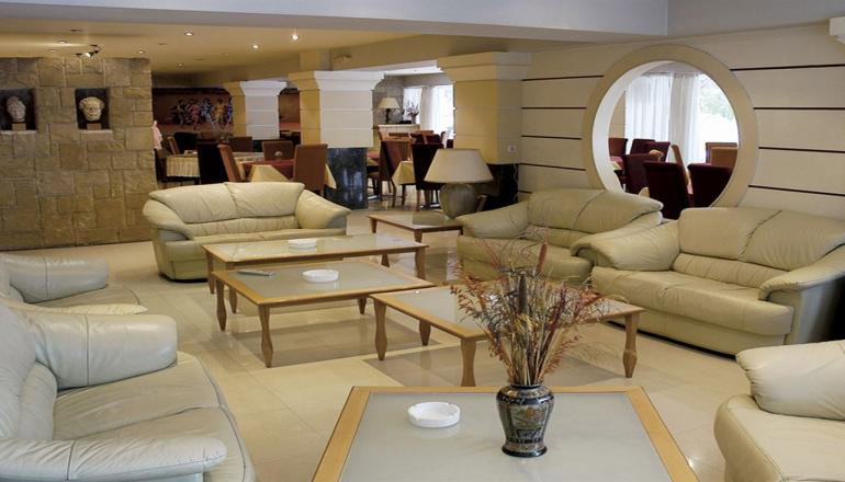 4* Mantas Hotel