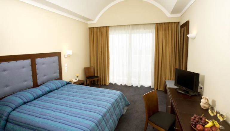 5* Lakitira Suites
