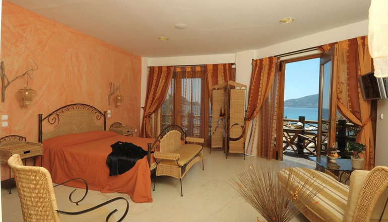 4* Gloria Maris Hotel