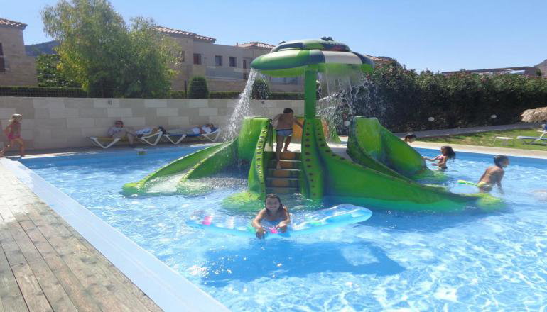 Delfinia Hotel
