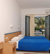 Morfeas Hotel