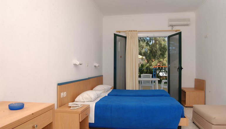 Morfeas Hotel