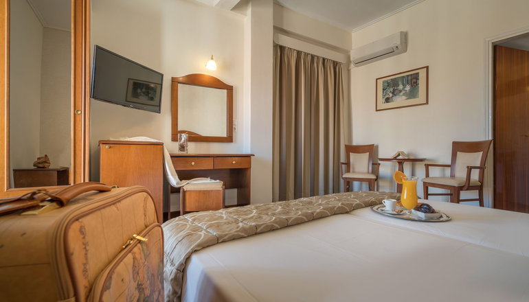 4* Diana Hotel