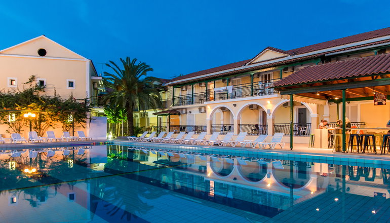 4* Perkes Complex Hotel
