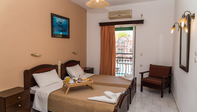 4* Perkes Complex Hotel