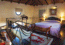 Ostra Menalon Luxury Suites