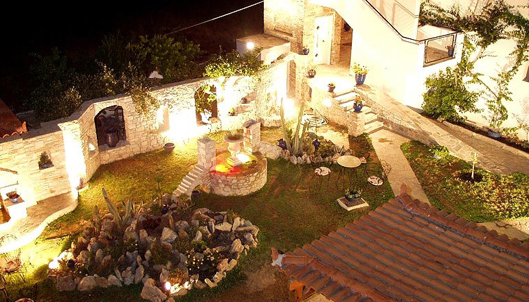 Argo Hotel