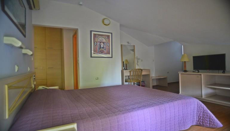 Poseidon Hotel