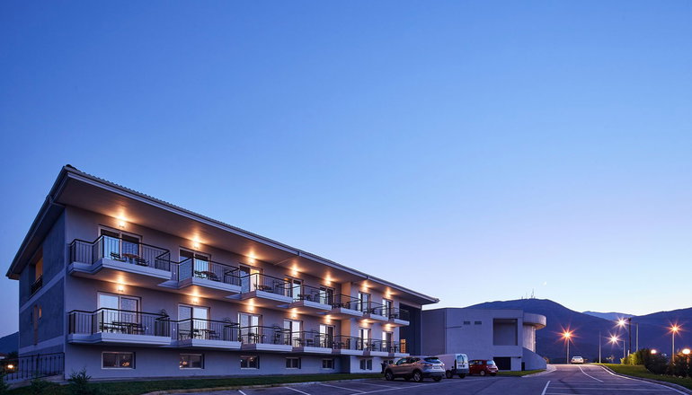 4* AAR Hotel & Spa