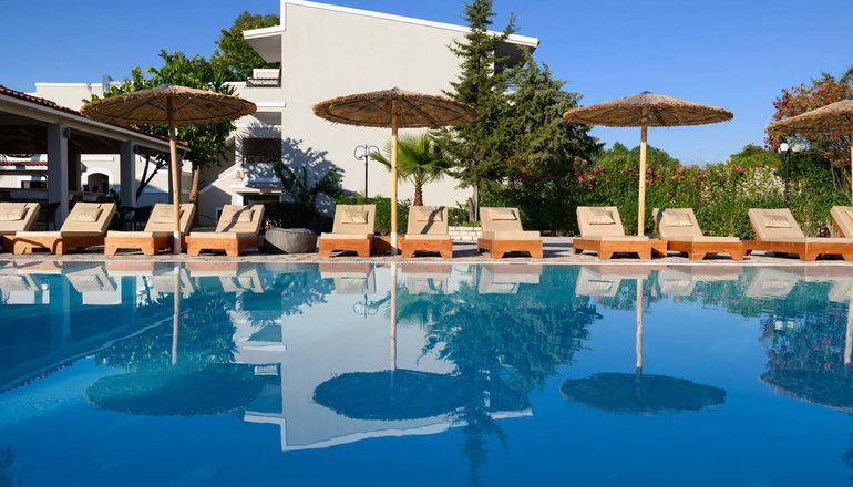 4* Acharavi Mare