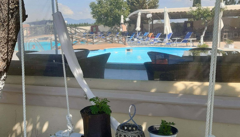 4* Achillion Palace