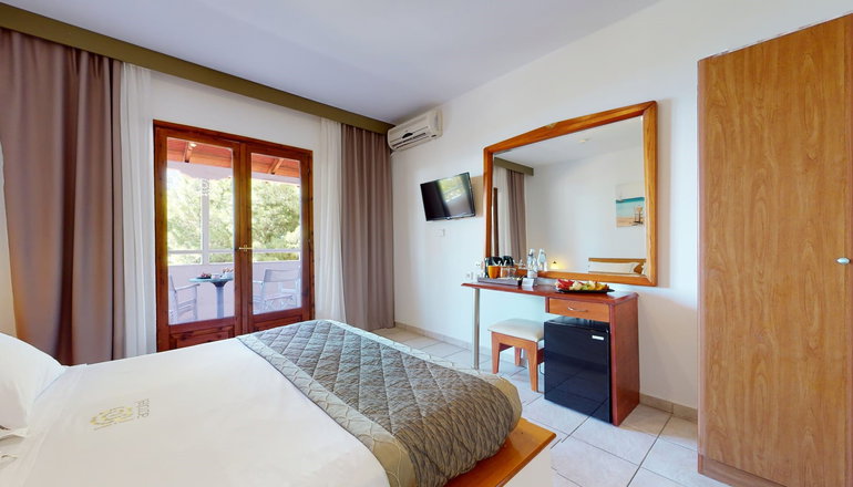 4* Acrotel Elea Beach