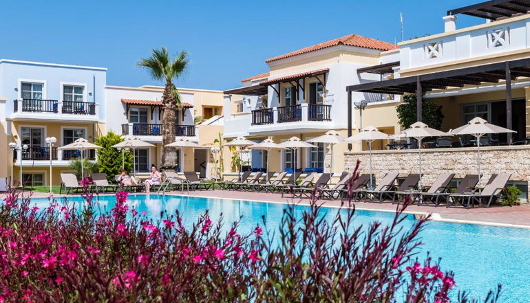 4* Aegean Houses