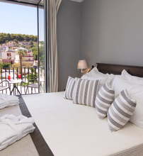 4* Aenos Hotel