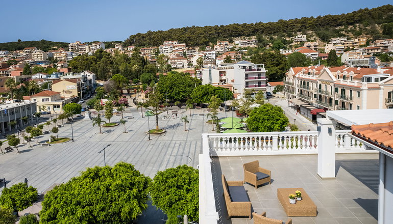 4* Aenos Hotel