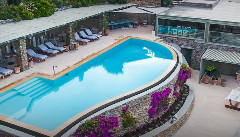 4* Aeolis Tinos Suites