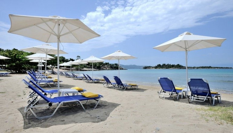 4* AKS Hinitsa Bay