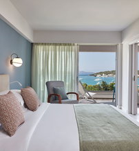 4* AKS Porto Heli