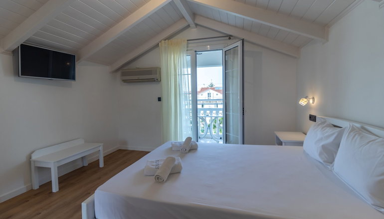 4* Alamis Hotel & Apartments - Τσιλιβί, Ζάκυνθος