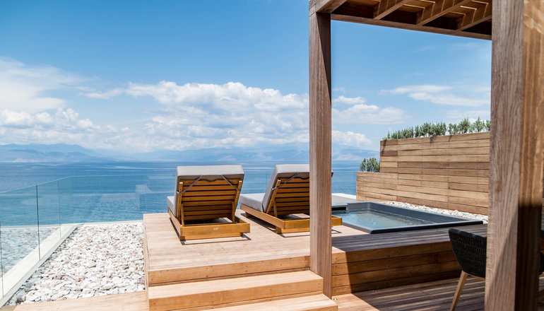 4* Alissachni Seaside Hotel - Μαύρα Λιθάρια, Κόρινθος