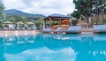 4* Alissachni Seaside Hotel - Μαύρα Λιθάρια, Κόρινθος