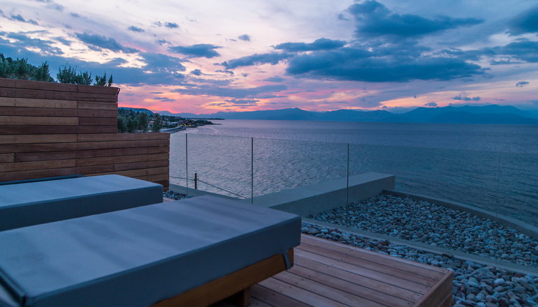 4* Alissachni Seaside Hotel - Μαύρα Λιθάρια, Κόρινθος