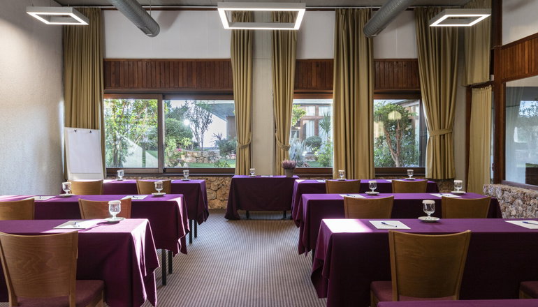 4* Amalia Delphi Hotel