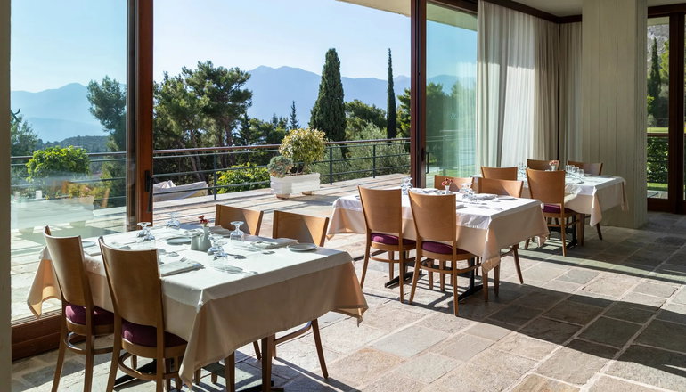 4* Amalia Delphi Hotel