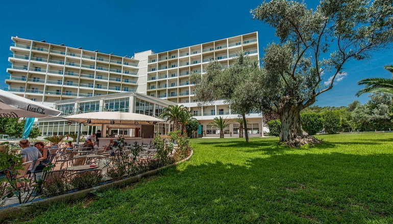 4* Evia Riviera Resort