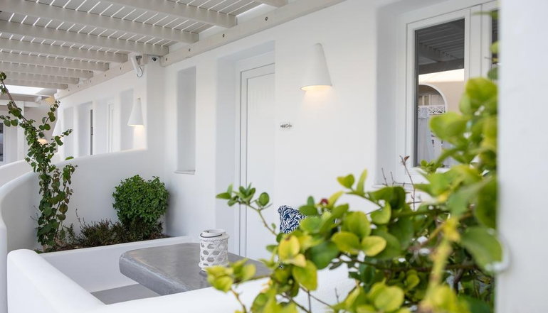 4* Ambience Suites