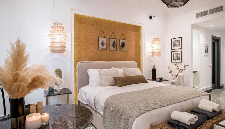 4* Amelot Art Suites