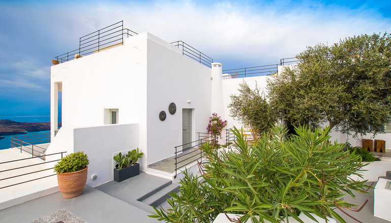 4* Amelot Art Suites
