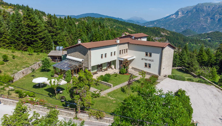 4* Anavasi Mountain Resort - Τζουμέρκα