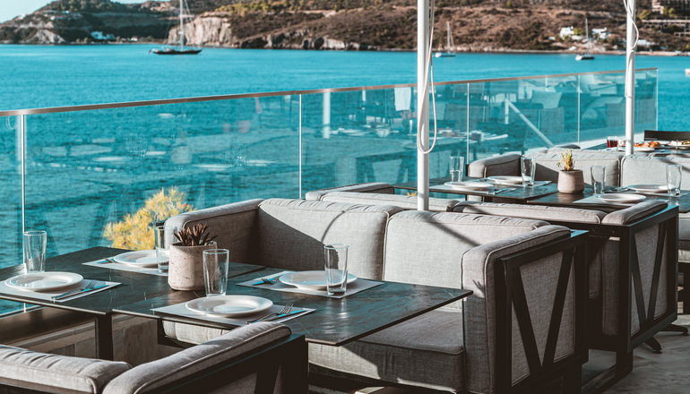 4* Apollo Resort