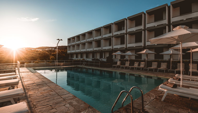 4* Apollo Resort