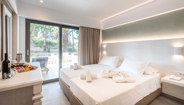 4* Apollon Hotel