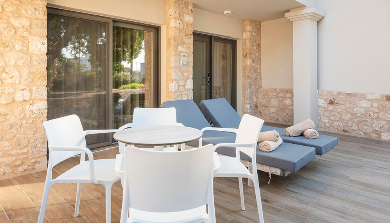 4* Apollon Hotel