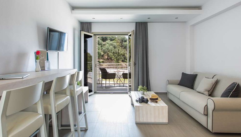 4* Aqua Oliva Resort - Σύβοτα
