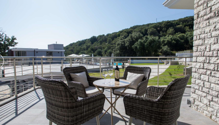 4* Aqua Oliva Resort - Σύβοτα