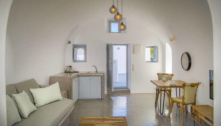 4* Aqua Serenity Luxury Suites - Οία, Σαντορίνη