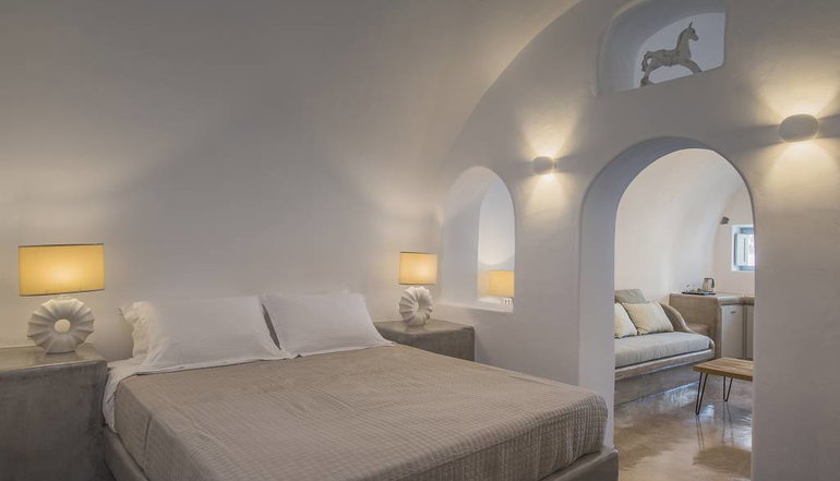 4* Aqua Serenity Luxury Suites - Οία, Σαντορίνη