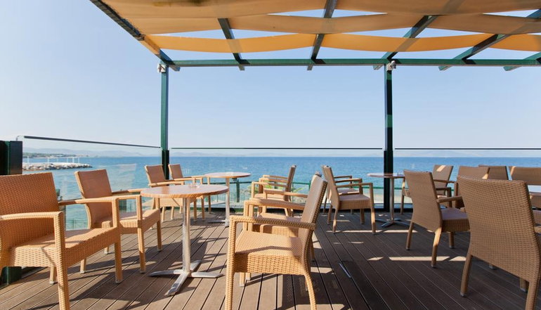 4* Aquamarina Hotel