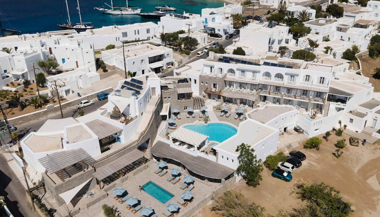 4* Argo Hotel